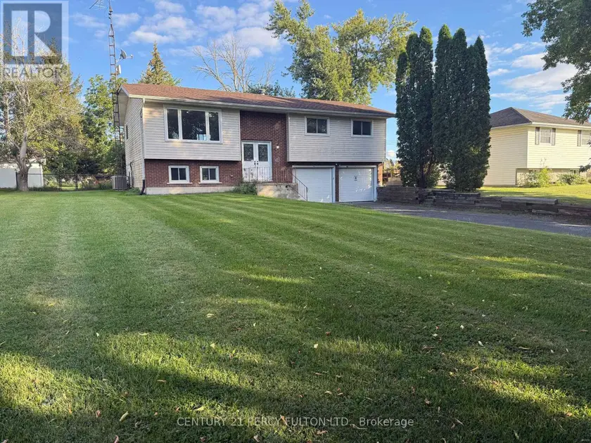 Detached at 24 SOUTHWOOD CRESCENT, Greater Napanee