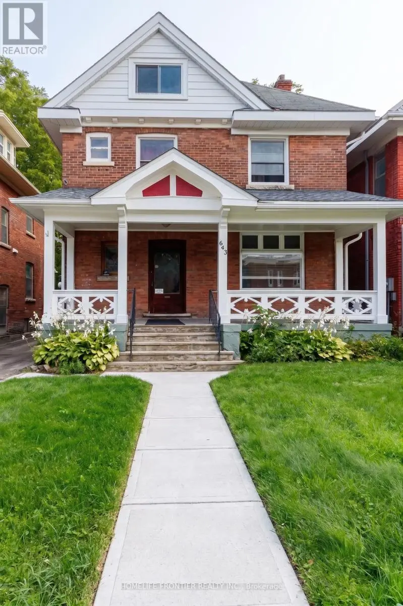 Detached at 643 2ND AVENUE E, Owen Sound