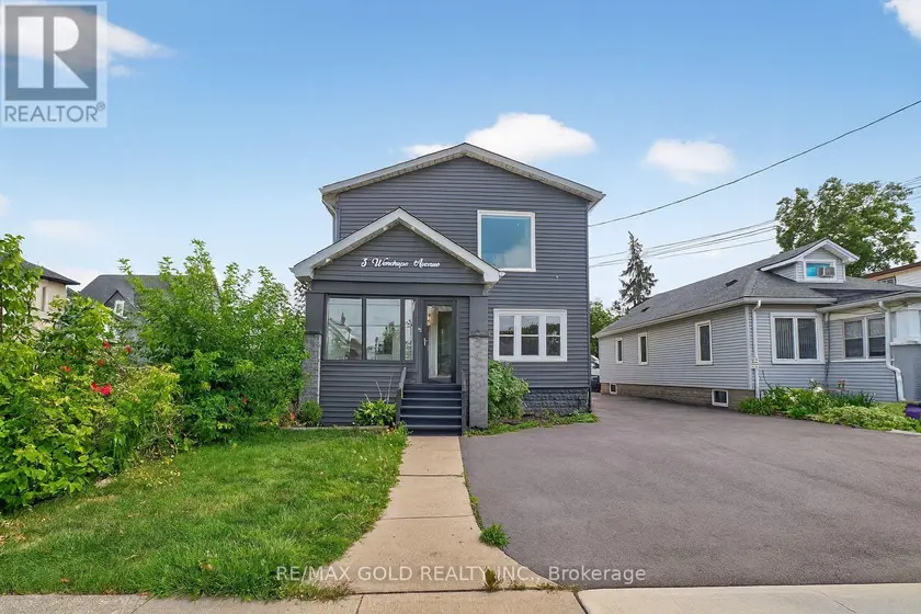 Detached at 3 WARDROPE AVENUE, Hamilton