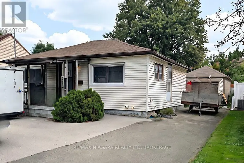 Detached at 268 MCALPINE AVENUE S, Welland