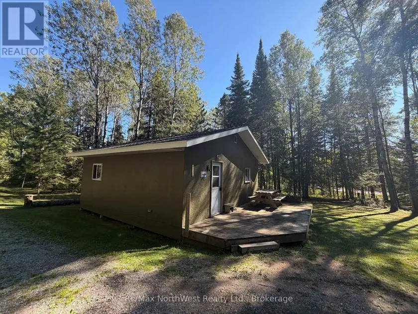 Detached at LOT 12 CON 4 HWY 596 HIGHWAY, Kenora Remote Area