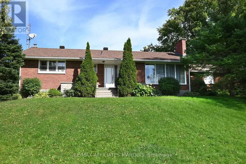 Detached at 499 COUNTY RD 29 ROAD, Rideau Lakes