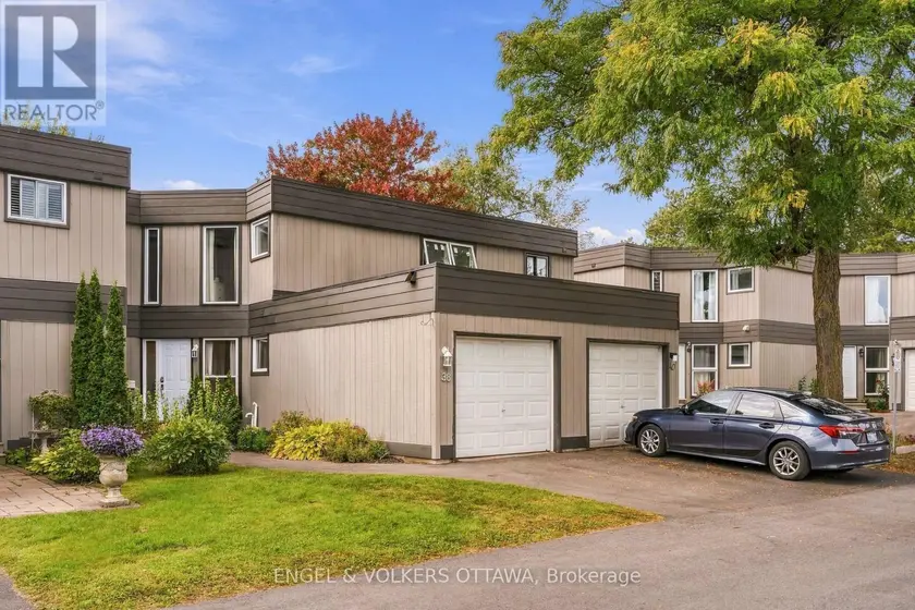 Townhouse at 38 COMPATA WAY, Ottawa