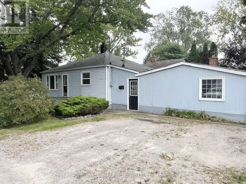 Detached at 60 WATKINS STREET, St. Catharines