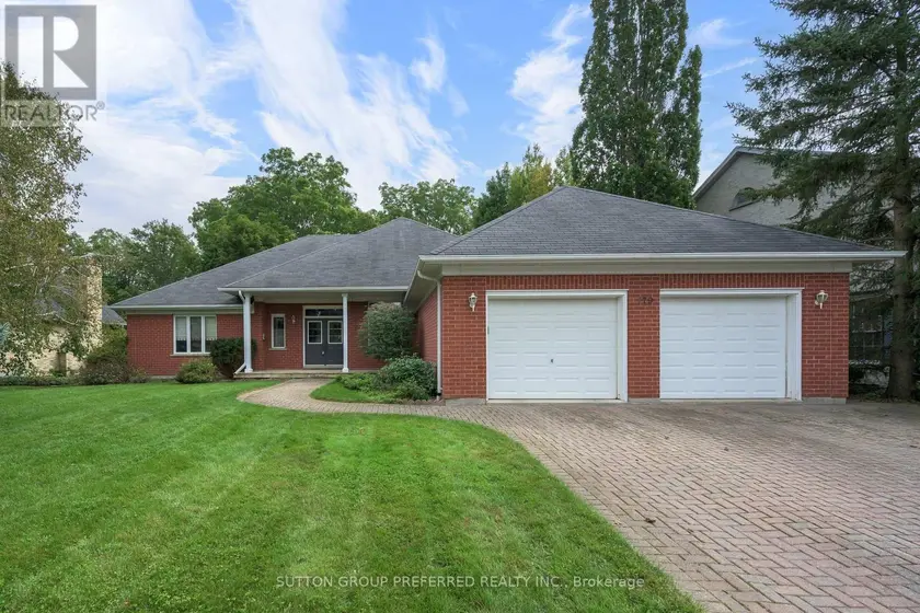 Detached at 179 CARRIAGE HILL DRIVE N, London North