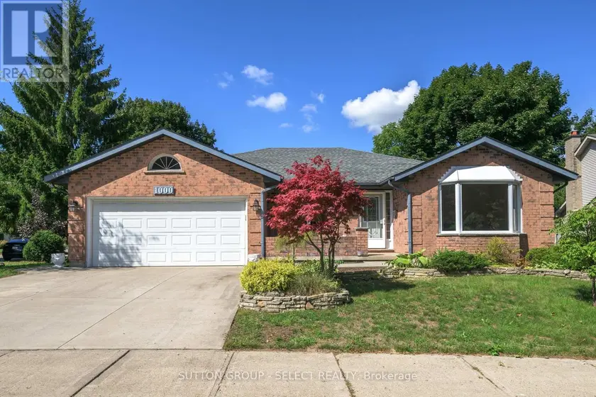 Detached at 1000 GRIFFITH STREET, London South
