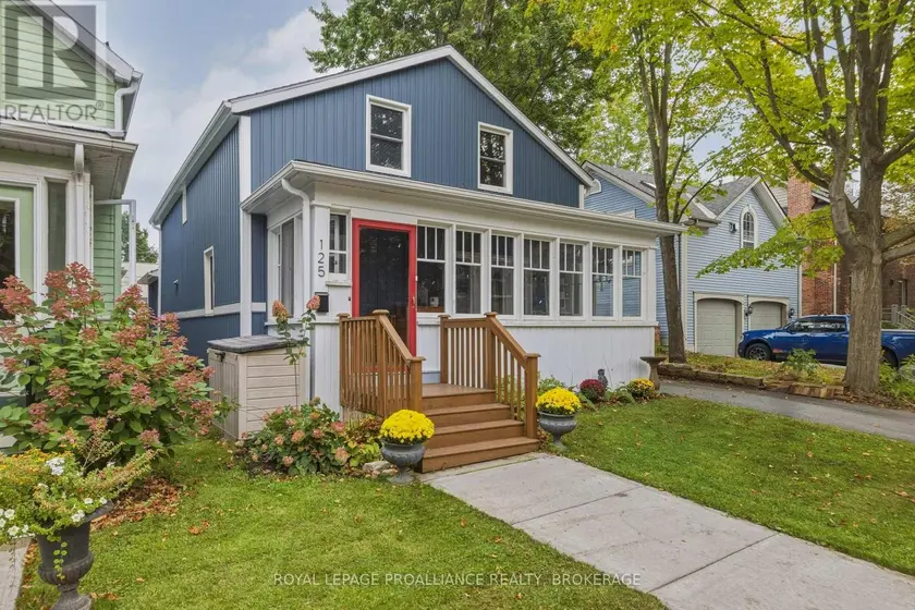 Detached at 125 PINE STREET, Gananoque