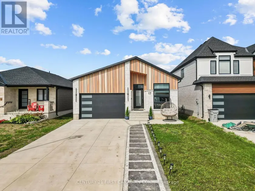 Detached at 17 SHELDABREN STREET, North Middlesex