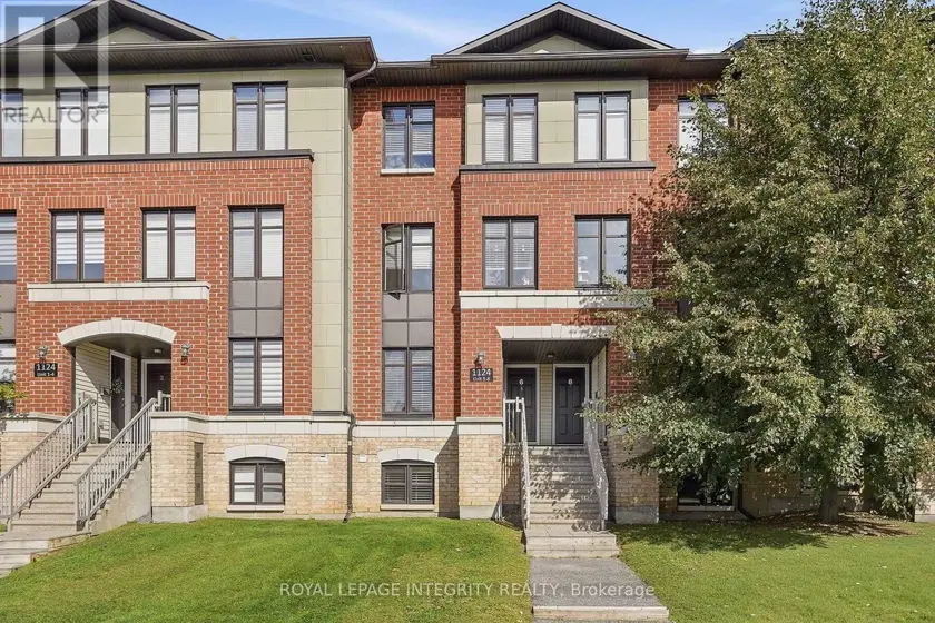Townhouse at # 5 - 1124 DOCTEUR CORBEIL BOULEVARD, Clarence-Rockland