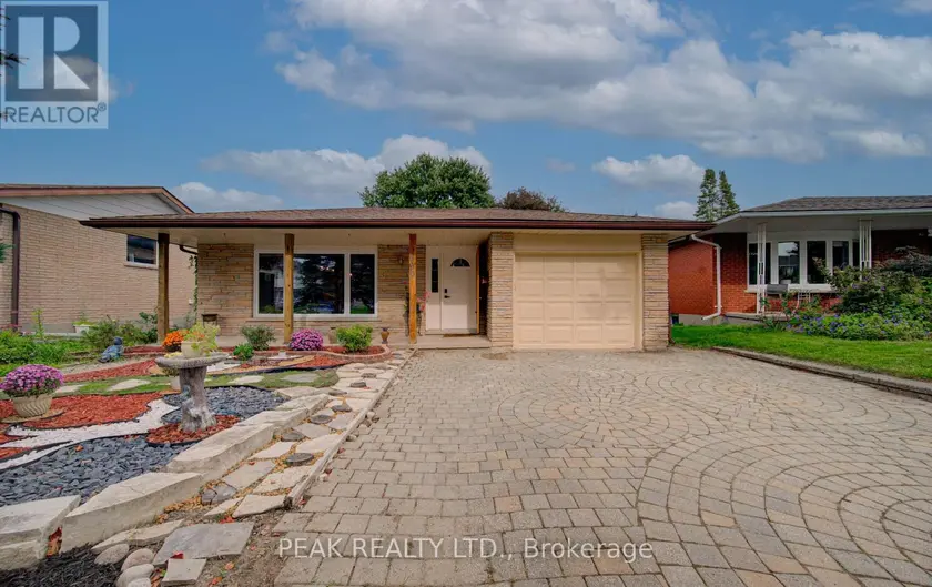Detached at 650 PINERIDGE ROAD E, Waterloo