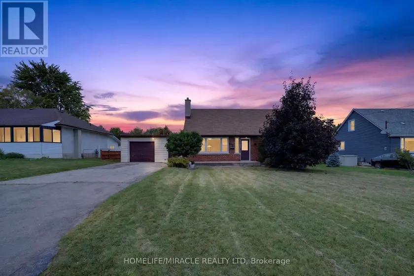 Detached at 176 AVALON PLACE, Kitchener