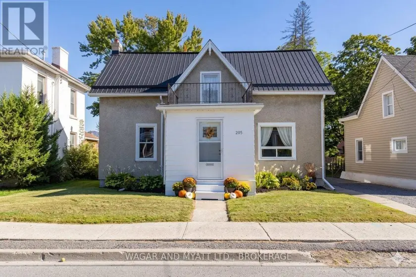 Detached at 205 CENTRE STREET N, Greater Napanee