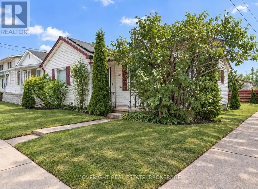 Detached at 618 LINCOLN STREET, Welland
