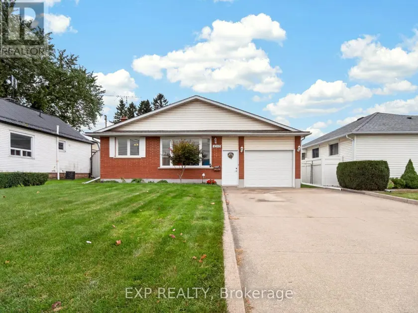 Detached at 4543 MONTROSE ROAD, Niagara Falls
