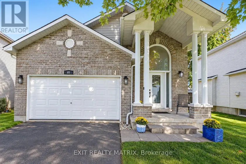 Detached at 65 LACHAINE STREET, Russell