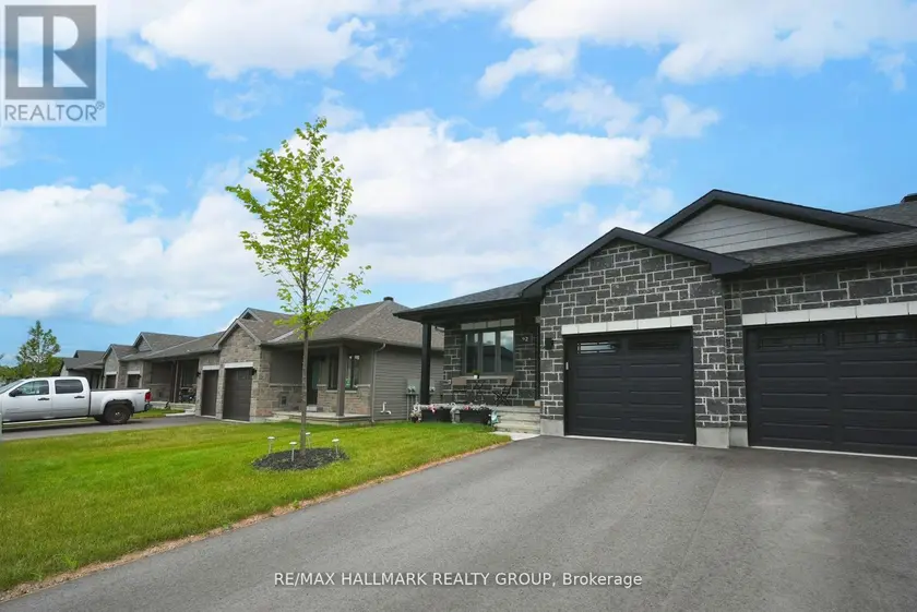 Townhouse at 92 SEABERT DRIVE, Arnprior