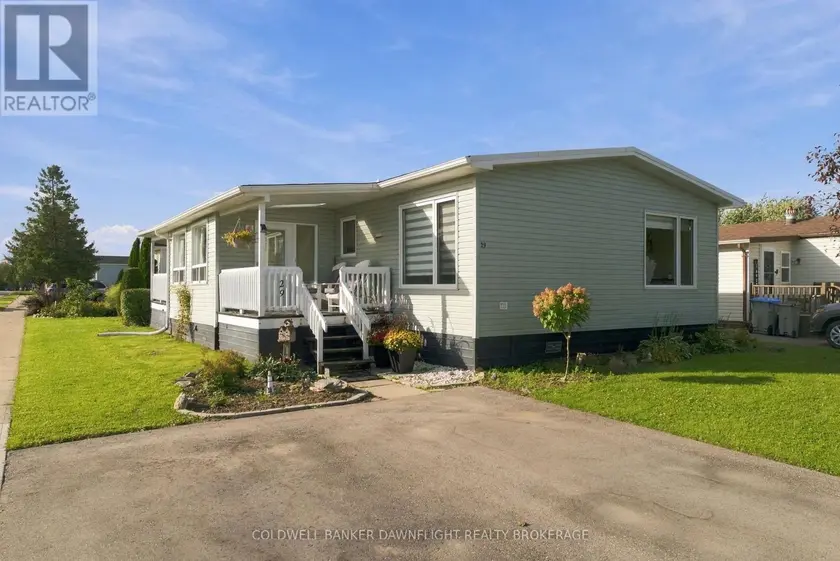 Detached at 29 REDFORD DRIVE, South Huron