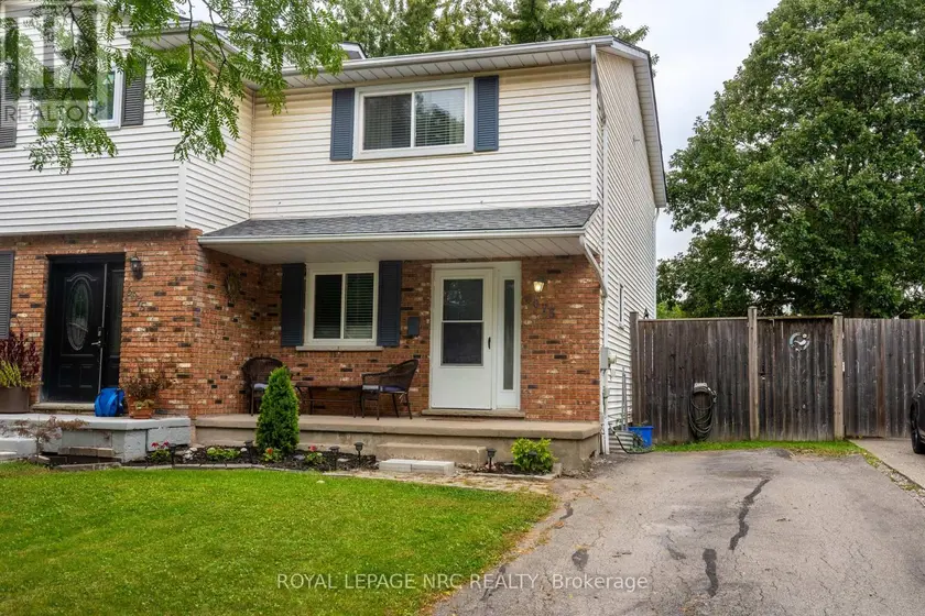 Semi-Detached/Link at 6073 WILDROSE CRESCENT, Niagara Falls