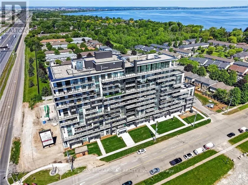 Apartment at 211 - 461 GREEN ROAD, Hamilton