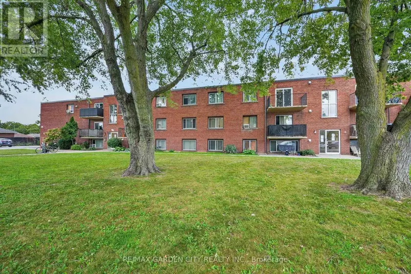Apartment at 37 - 452 CARLTON STREET S, St. Catharines