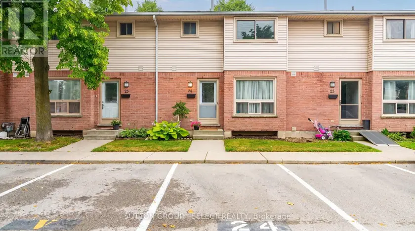 Townhouse at 24 - 75 ANSONDALE ROAD, London South
