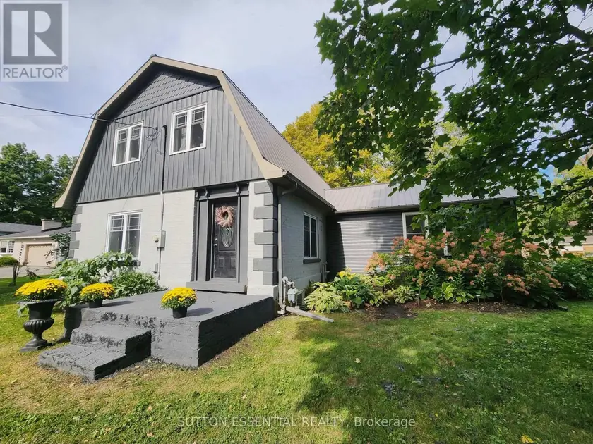 Detached at 3316 COUNTY ROAD 27 ROAD, Elizabethtown-Kitley