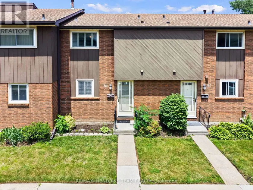 Townhouse at 20 - 64 FORSTER STREET, St. Catharines