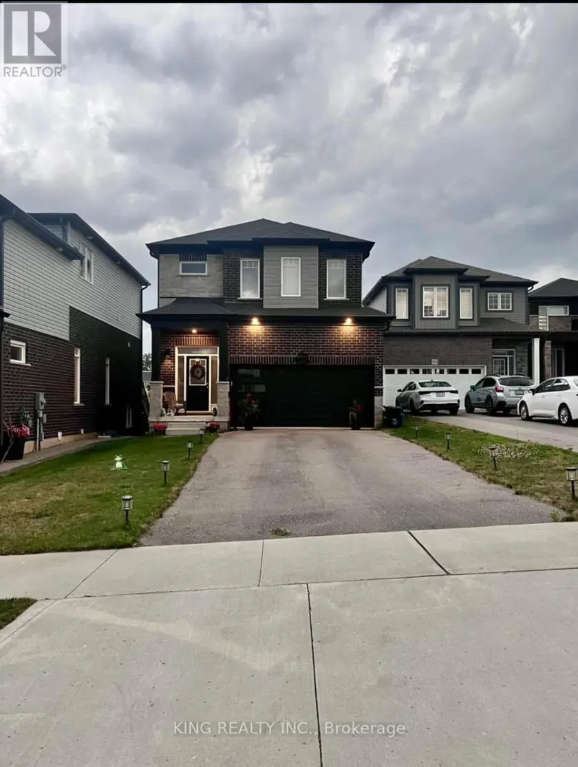 Detached at 925 TARTAN COURT, Kitchener