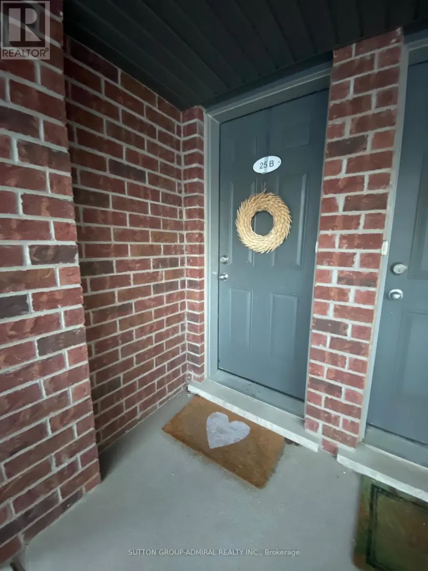 Townhouse at B - 25 SIENNA STREET, Waterloo