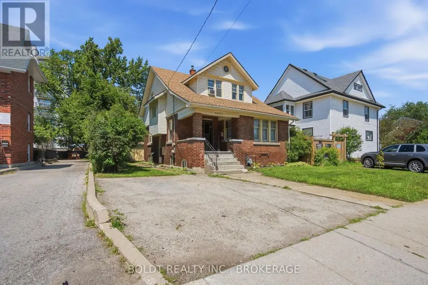 Detached at 4497 MORRISON STREET, Niagara Falls