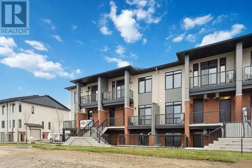 Apartment at D - 4793 BANK STREET, Ottawa