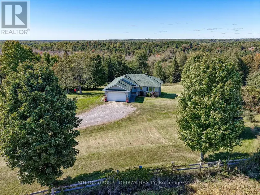Detached at 610 3RD CONCESSION DALHOUSIE CONCESSION, Lanark Highlands