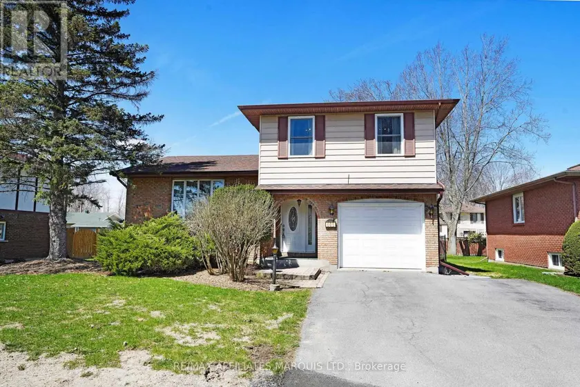 Detached at 605 KIRKWOOD STREET, Cornwall