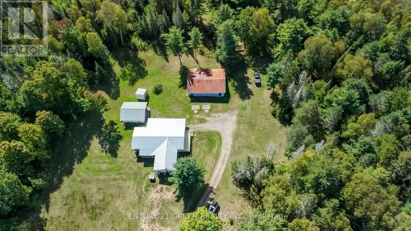 Detached at 879 LAKE BERNARD ROAD S, Sundridge