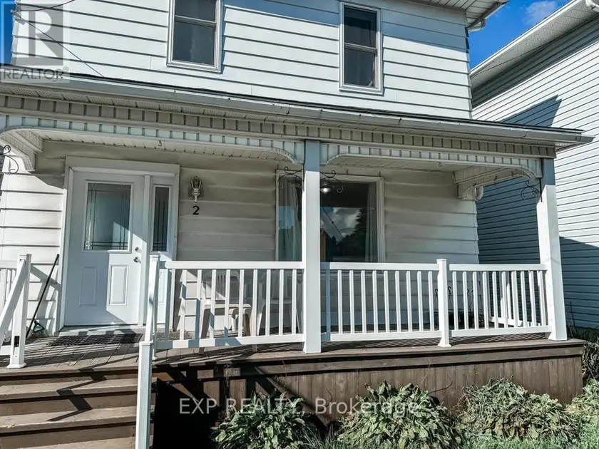 Detached at 2 - 4564 STE CATHERINE STREET, The Nation