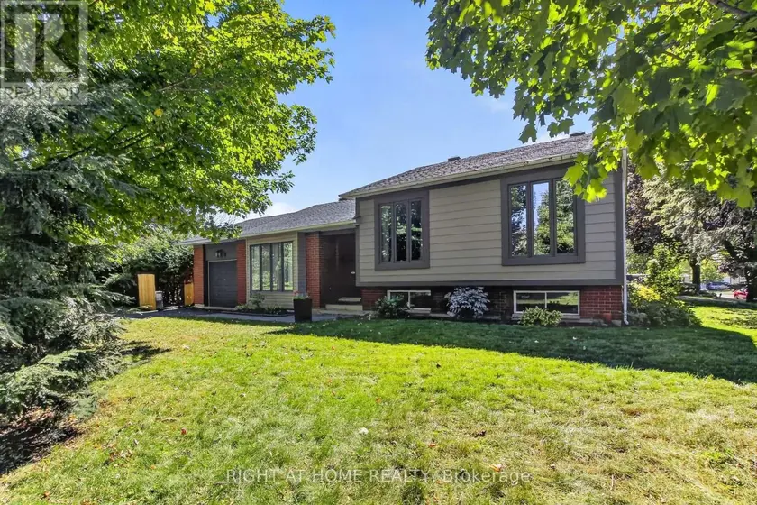Detached at 3 POMMEL CRESCENT, Ottawa
