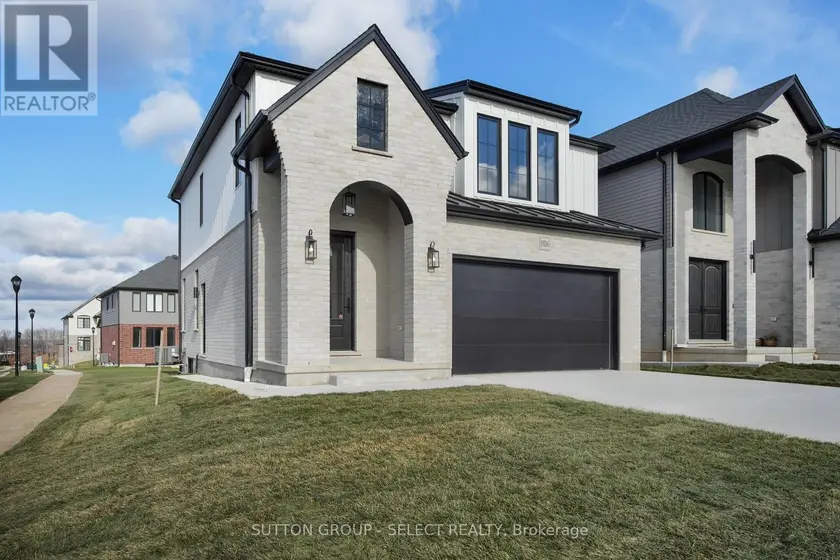 Detached at 4387 GREEN BEND ROAD, London South