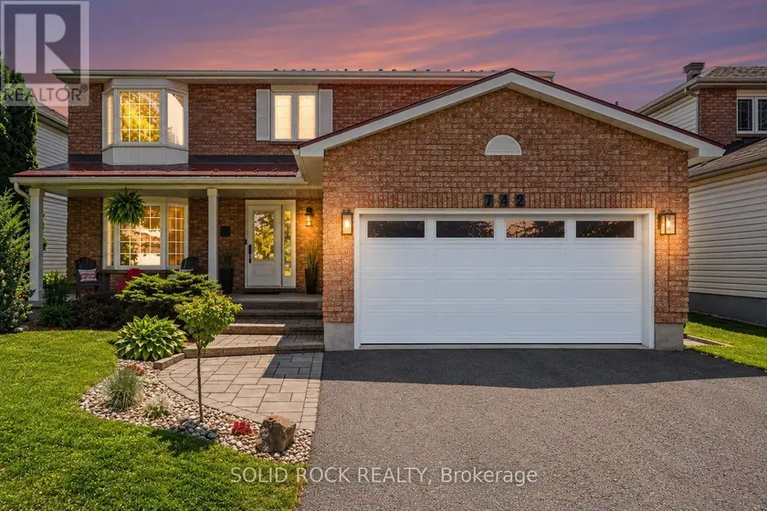 Detached at 742 MERKLEY DRIVE, Ottawa