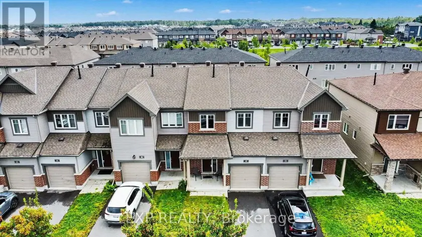 Townhouse at 48 DAMSELFISH WALK, Ottawa