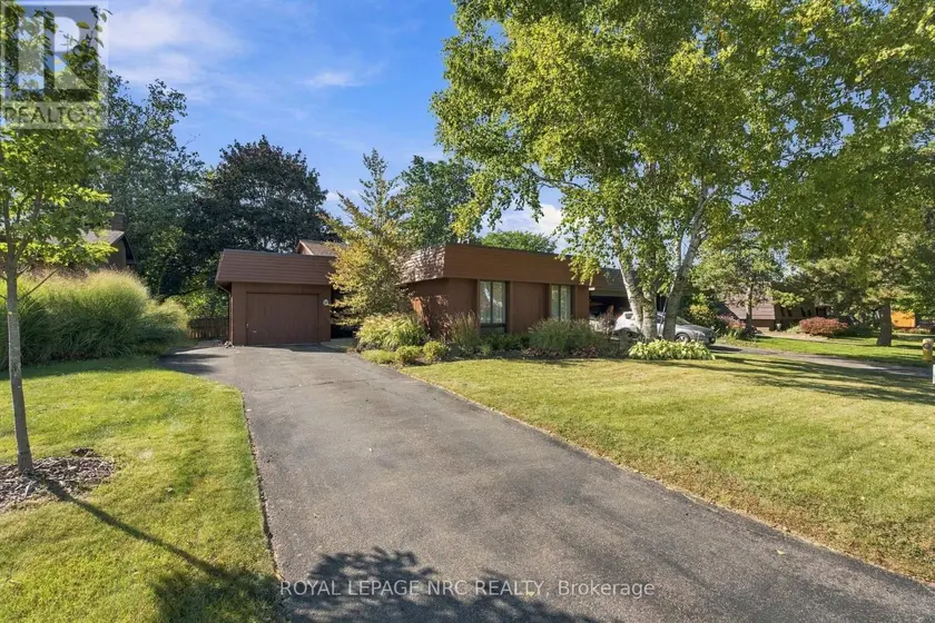 Detached at 28 THE CEDARS STREET, St. Catharines