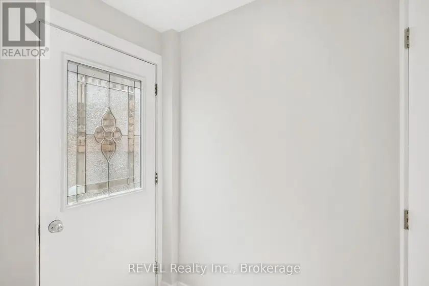 Semi-Detached/Link at LOWER - 6166 WILDROSE CRESCENT, Niagara Falls