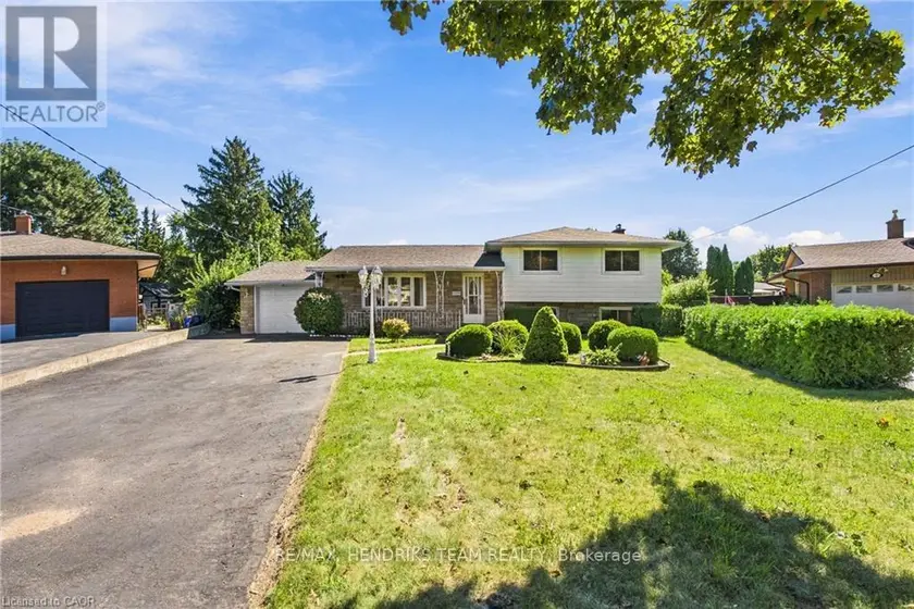 Detached at 8 EMPRESS COURT, St. Catharines