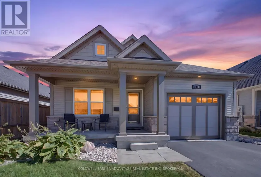 Detached at 211 CLASSIC AVENUE, Welland