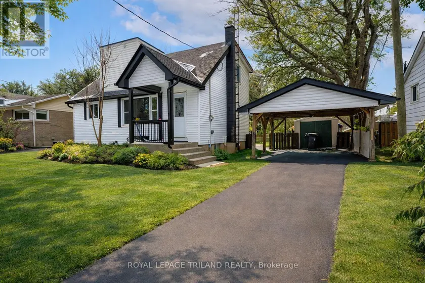Detached at 1223 SUNNINGDALE ROAD E, London North