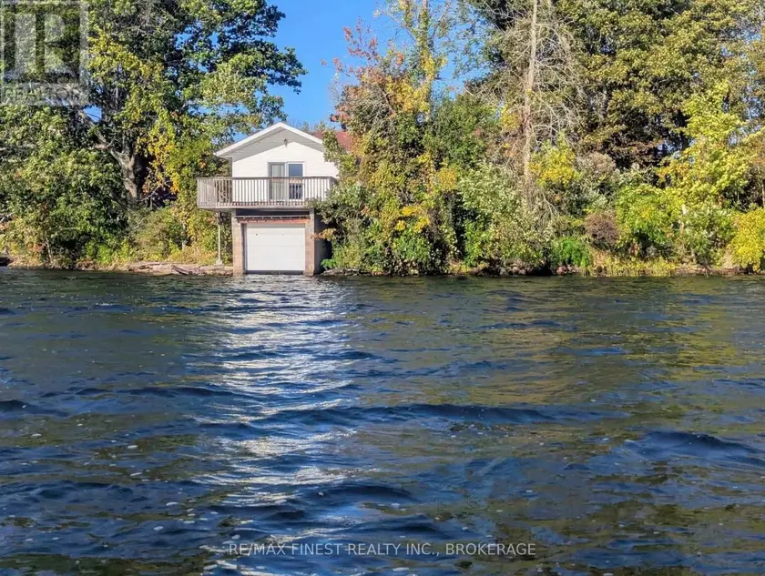 Detached at 312 KOEN ROAD, Frontenac