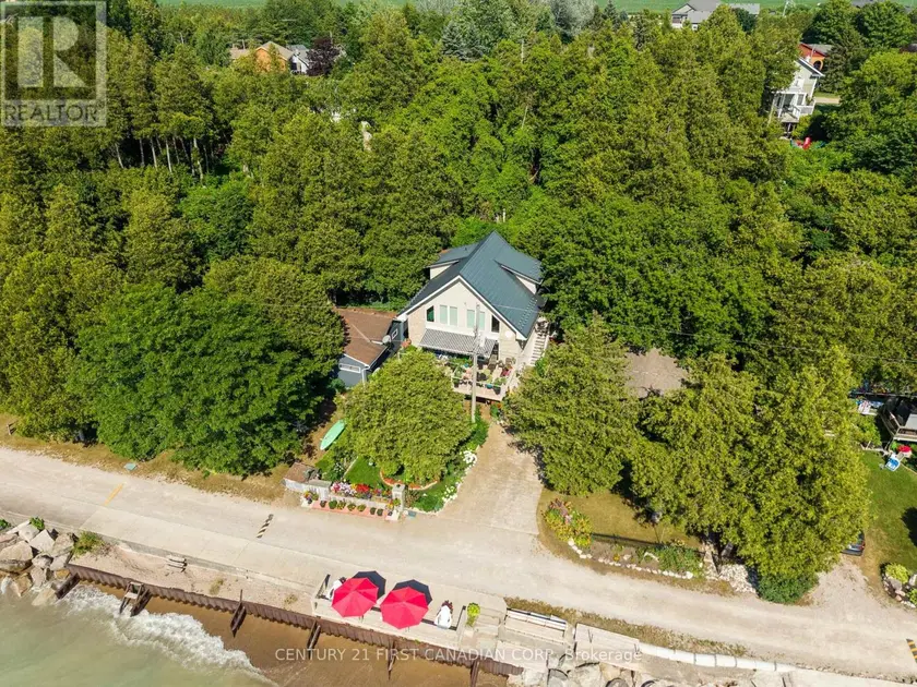 Detached at 73614 DRYSDALE BEACH ROAD, Bluewater