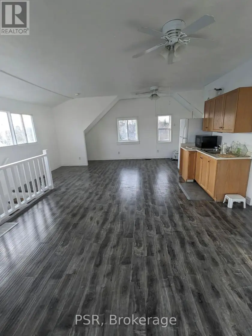 Detached at 18 SHELDON AVENUE N, Kitchener