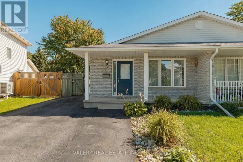 Semi-Detached/Link at 657A JACOB LANE, Waterloo