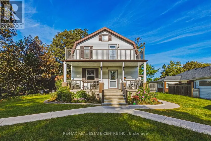 Detached at 950 HAMILTON STREET, Cambridge