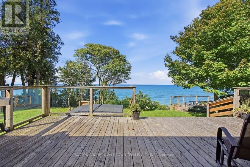 Detached at 74399 CARDINAL COURT, Bluewater